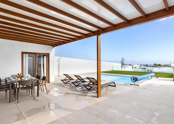 Isamar 14b - Lanzarote - Vipvipvillas * Playa Blanca