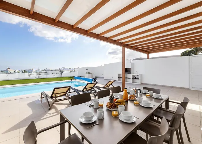 Isamar 14b - Lanzarote - Vipvipvillas * Playa Blanca