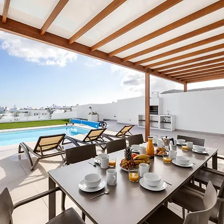 Isamar 14b - Lanzarote - Vipvipvillas * Playa Blanca